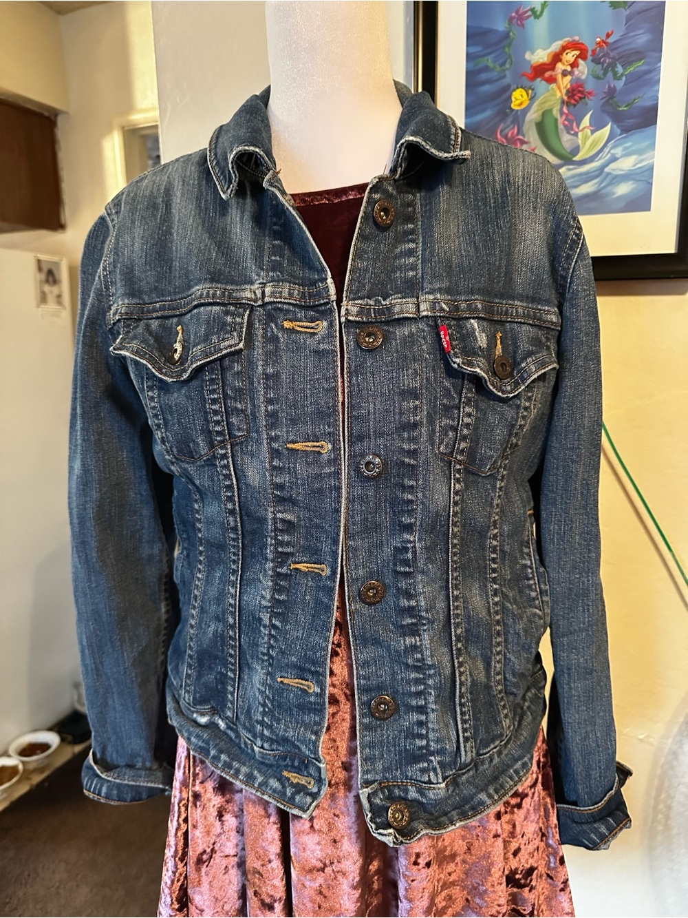 Levi's Vintage-Style Indigo Denim Jacket